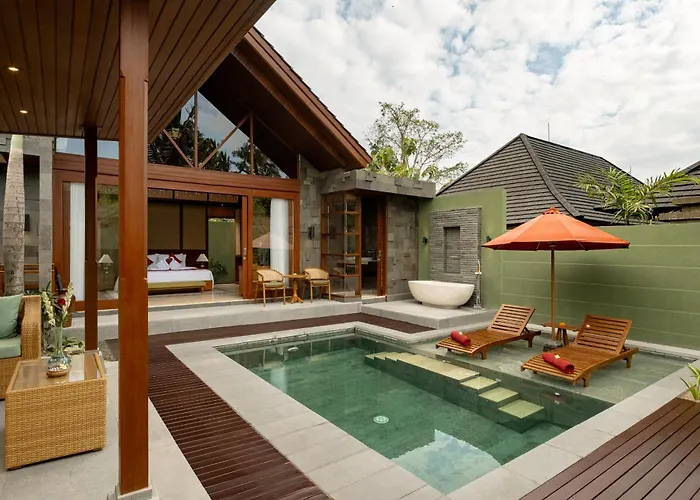 Nauma Villa *